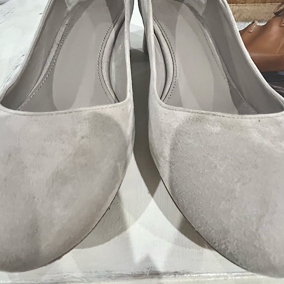 Tory Burch Elizabeth Suede Mid Heel Pumps Size 9 - Picture 8 of 16